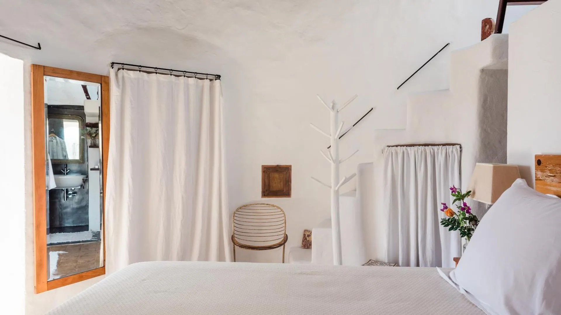 Can Quince Balafia Ibiza Hotel - Turismo De Interior Sant Llorenc de Balafia