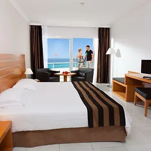 https://allsun-esquinzo-beach-hotel.in-canary-islands.com